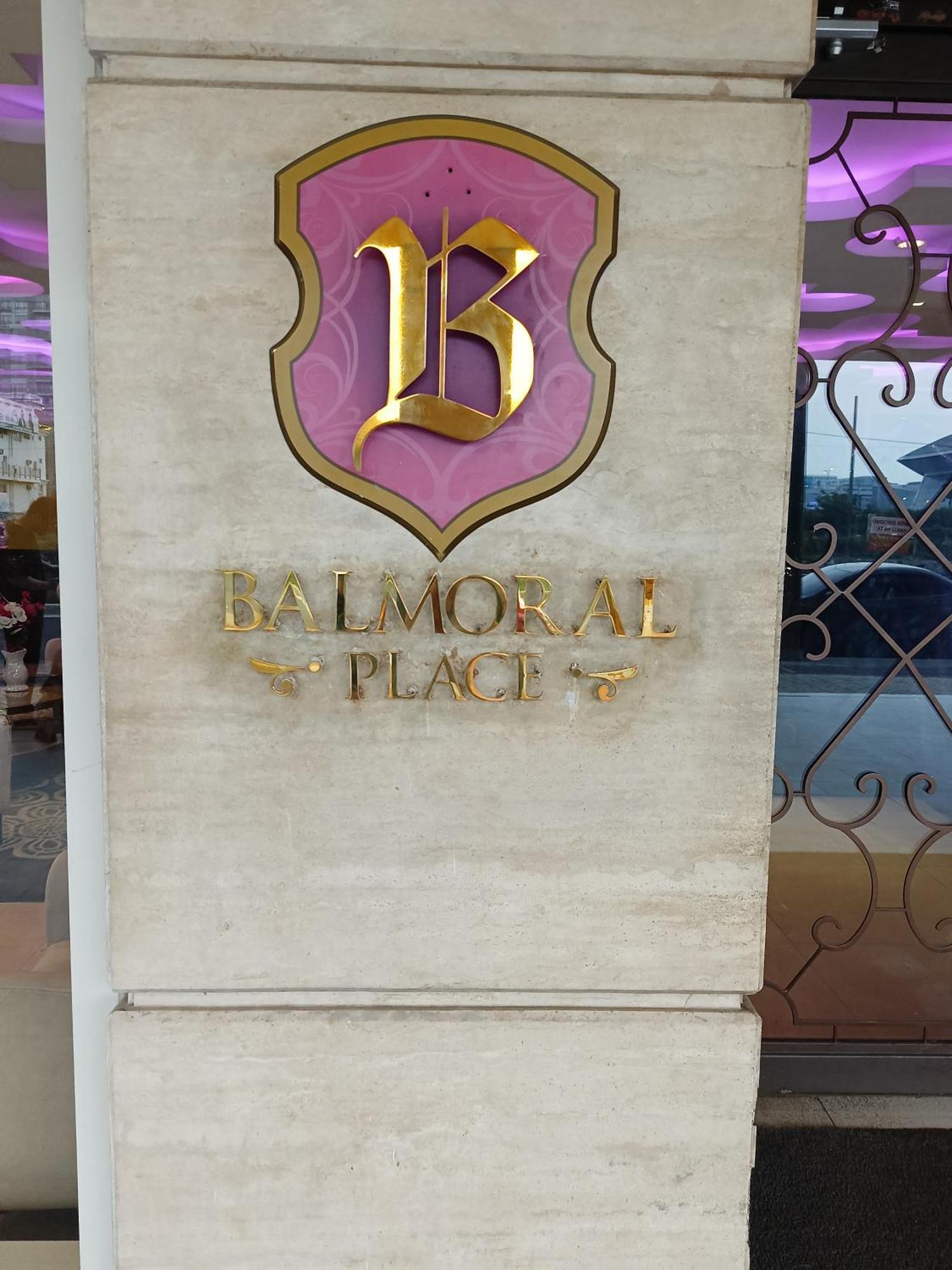 Monarch Parksuites - Balmoral Place Paranaque City Exteriér fotografie